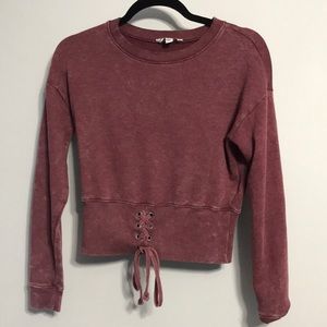 American Eagle Crewneck Laceup